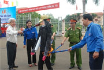 Mít tinh, diễu hành hưởng ứng Ngày toàn dân phòng chống ma túy