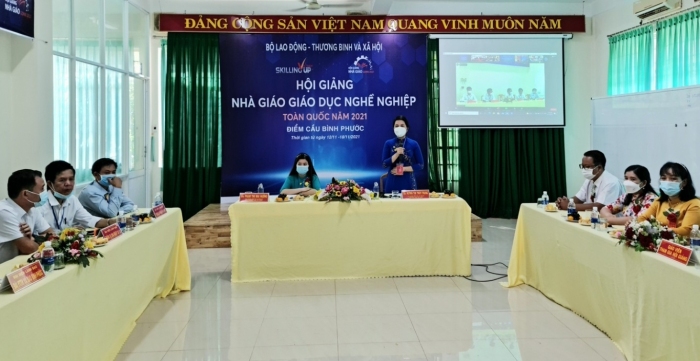 Khai mạc Hội giảng nhà giáo giáo dục nghề nghiệp toàn quốc năm 2021