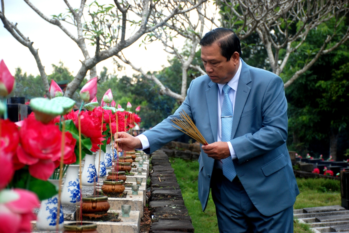 Chu tich UBND tinh Nguyen Van Tram