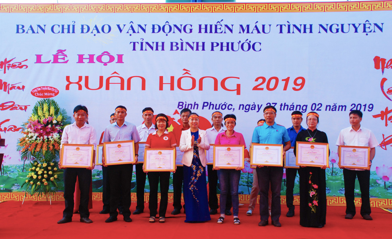 hien mau 2019 2