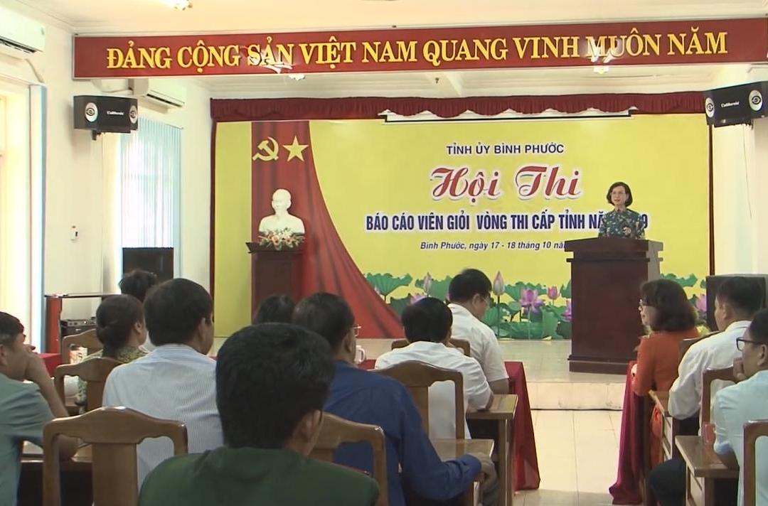 Hội thi Báo cáo viên giỏi cấp tỉnh năm 2019 tỉnh. Ảnh: Ngọc Thạch