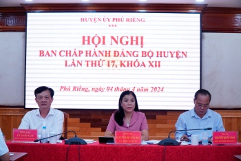 Phú Riềng tổ chức hội nghị Ban Chấp hành Đảng bộ huyện lần thứ 17